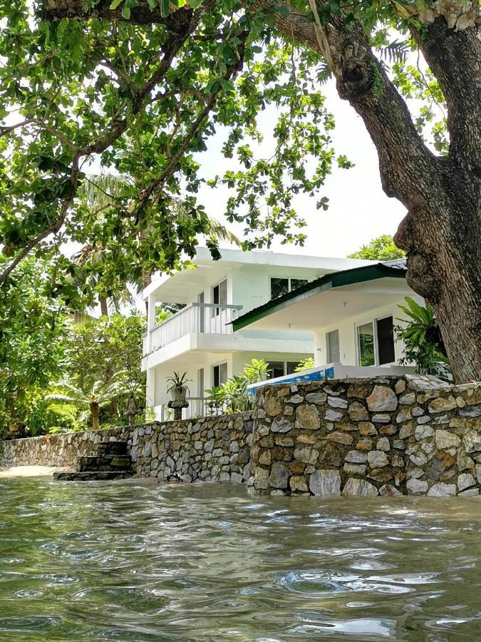 The Three P Beach Resort & Dive Center Agnay Exterior photo
