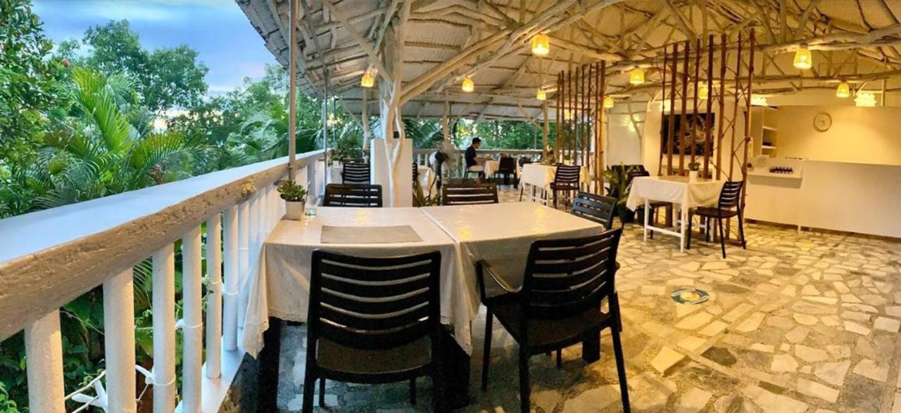 The Three P Beach Resort & Dive Center Agnay Exterior photo
